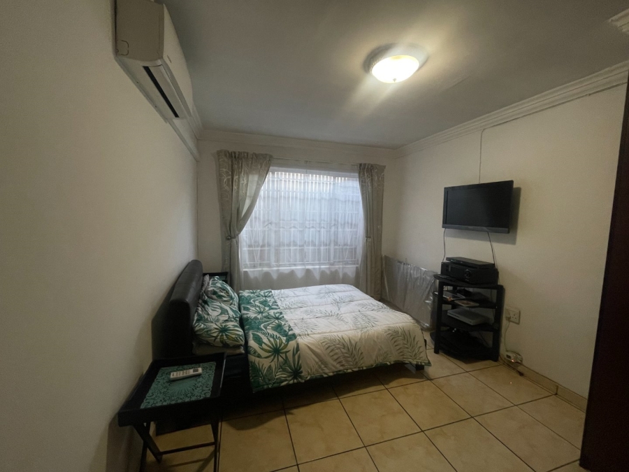 4 Bedroom Property for Sale in Heidedal Free State